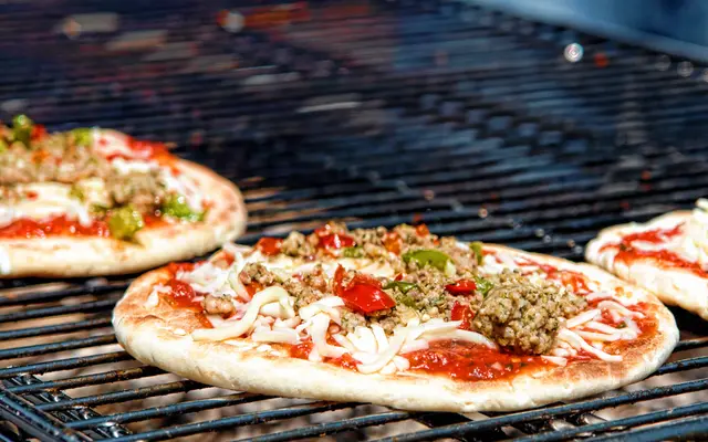 Making Grilled Pizza in Six Easy Steps
