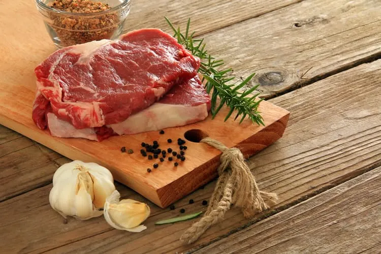 Seasoning Steak