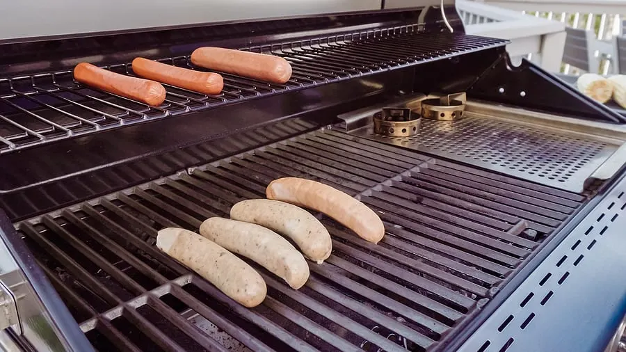 How to Cook Brats on a Gas Grill