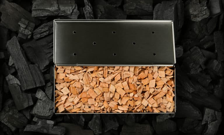 How to Grill With Wood Chips