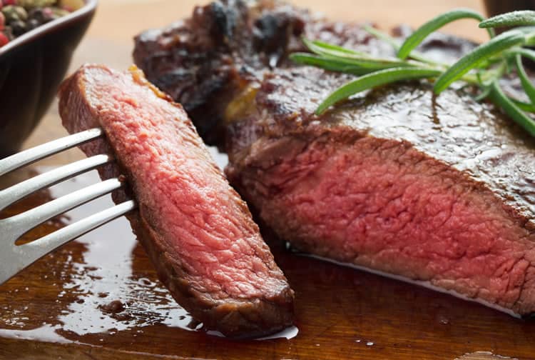 How to grill Steak Rare